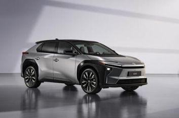 2025 Toyota bZ4X